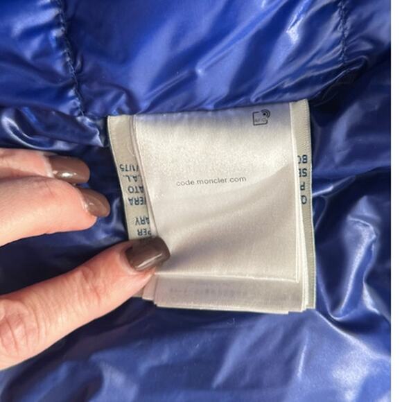 Men's Moncler Blue Gilet Gui Down Filled Vest Jacket Size XXL - Picture 13 of 16